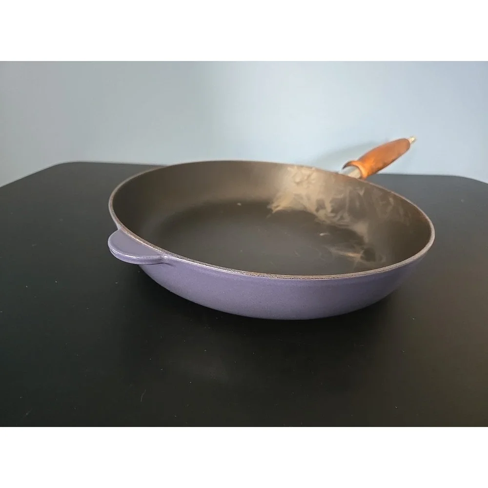 Vintage Le Creuset France #28 Skillet Wood Handle Collectible Blue Cast Iron 11